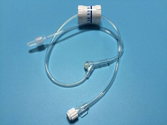 Bureta Soluset Dehp que capsula la línea de la tubería del intravenoso Macrobore