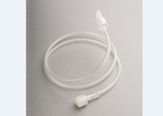 Microbore expresado que prepara agujas primarias y la tubería del intravenoso con el filtro